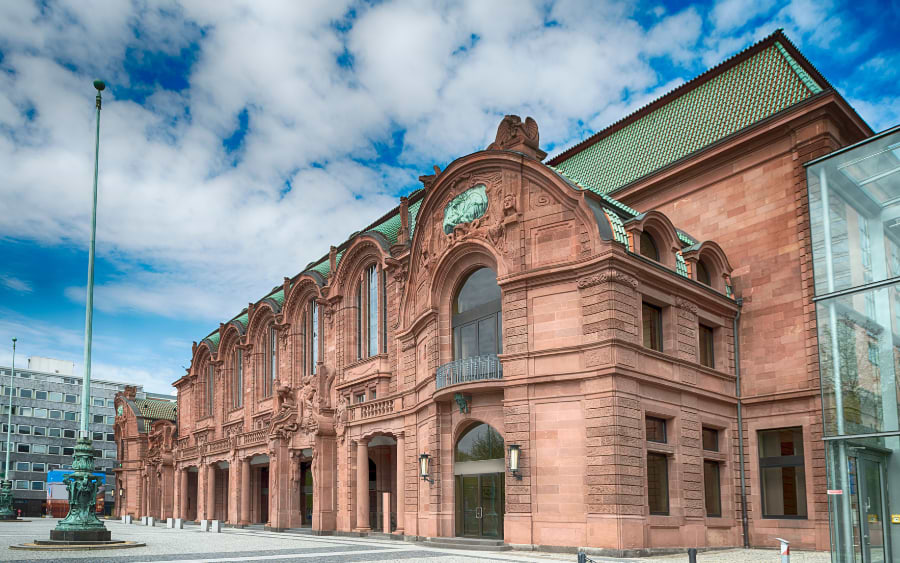 The exterior of the old building of Kunsthalle Mannheim