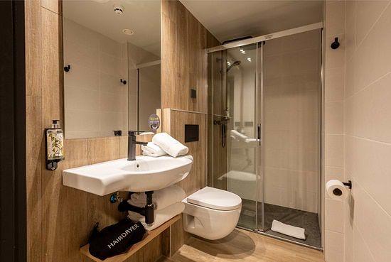 Leonardo Boutique Hotel San Sebastián - Superior Triple Room