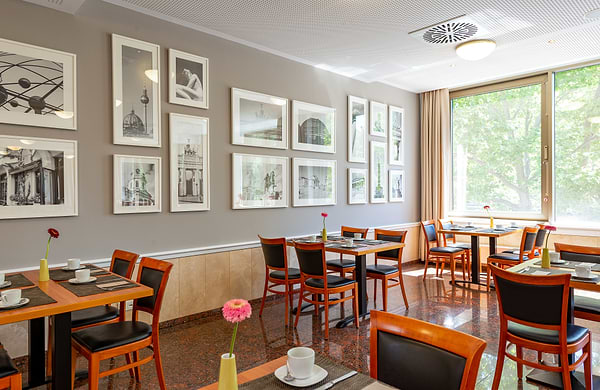 Leonardo Hotel Berlin KU´DAMM - Breakfast