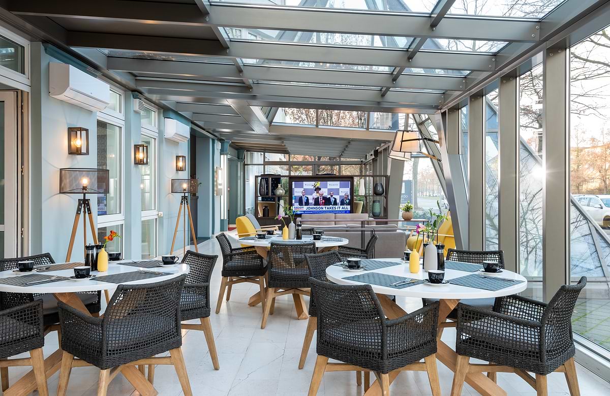 Leonardo Boutique Hotel Berlin City South - Завтрак/Зимний сад