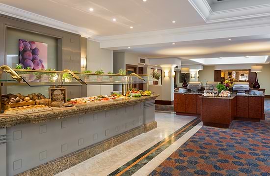 Leonardo Hotel Düsseldorf City Center - Ontbijt