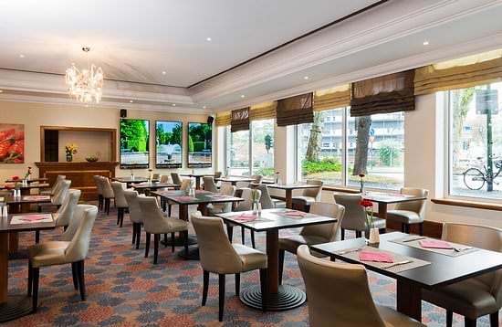 Leonardo Hotel Düsseldorf City Center - Ontbijt