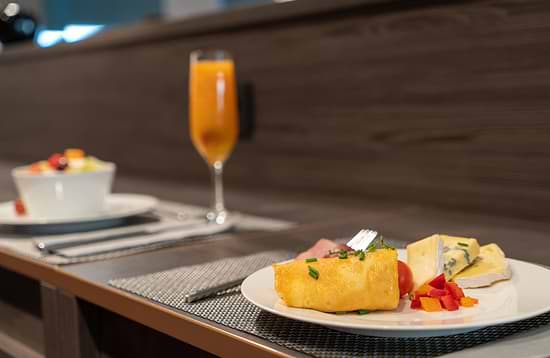 Leonardo Hotel Munich City East - Breakfast