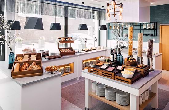 Leonardo Hotel Zurich Airport - Breakfast Buffet