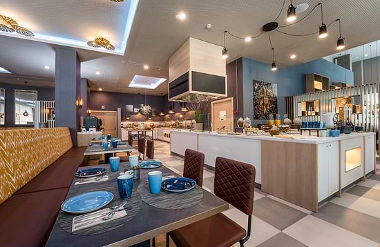 Leonardo Royal Hotel Barcelona Fira - Завтрак "шведский стол