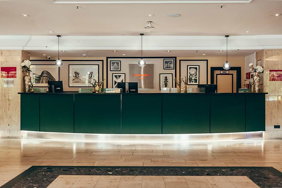 Leonardo Hotel Frankfurt City South - Reception