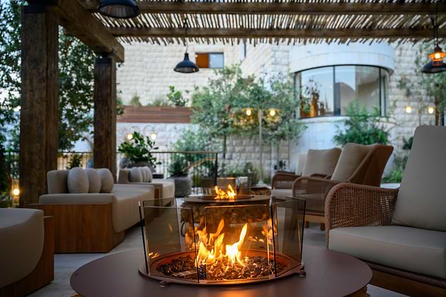 Canaan Hotel - terrace