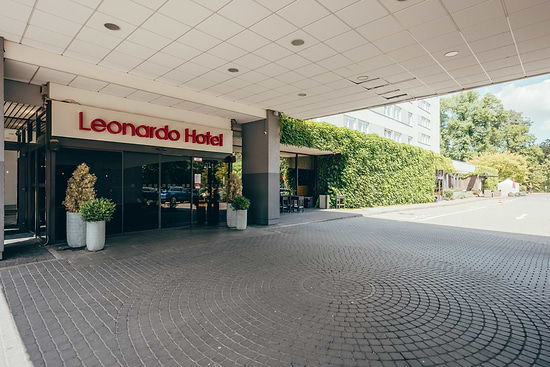 Leonardo Hotel Frankfurt City South - Exterior