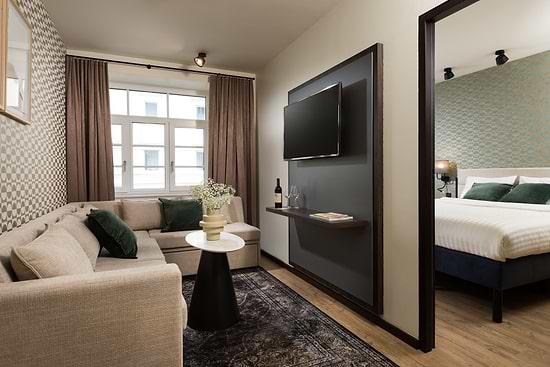 Compact One Bedroom Apartment - Bedroom