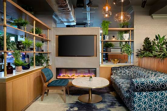 Leonardo Hotel Chester Bar