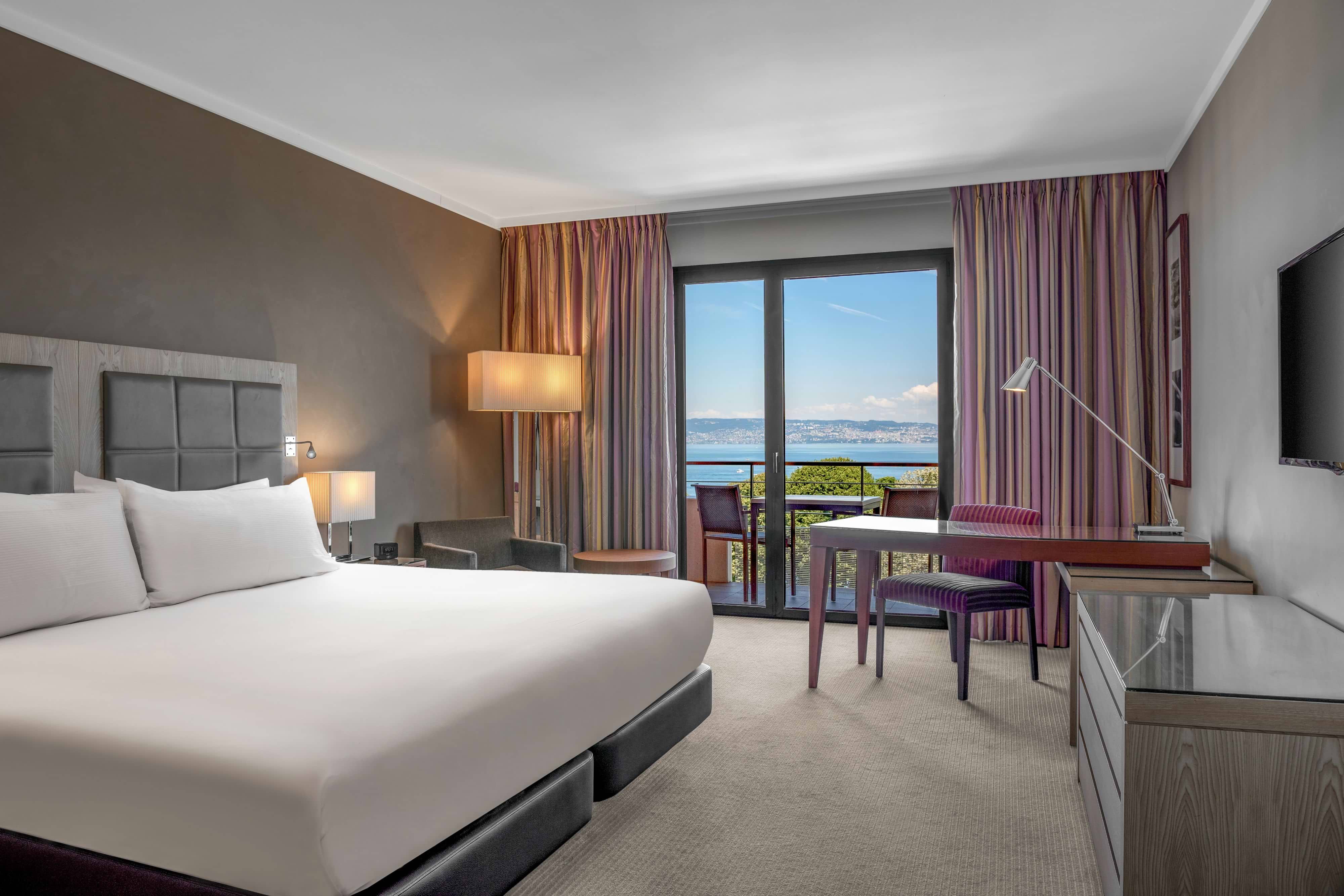 Hotel Évian-les-Bains by Leonardo Hotels - Room