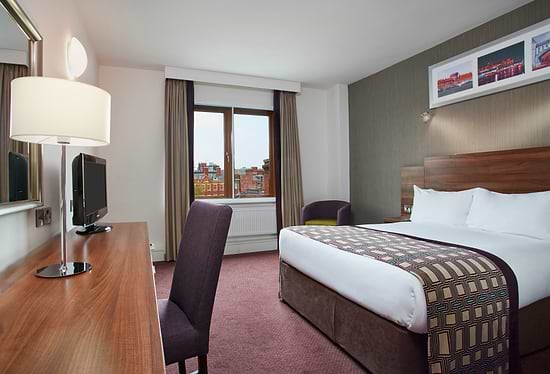 Leonardo Hotel Dublin Christchurch - Pokój dwuosobowy typu Standard z pakietem Superior