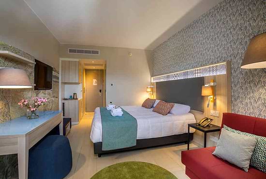Leonardo Laura Beach & Splash Resort - Habitación doble o con dos camas individuales con vistas al interior