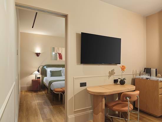 Leonardo Boutique Hotel Venetian Nicosia - Executive Suite with Balcony