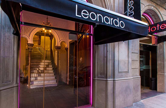 Leonardo Hotel Barcelona Las Ramblass - Вход в отель