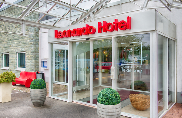 Leonardo Hotel Heidelberg - Eingang
