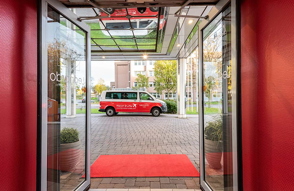 Leonardo Hotel Köln Bonn Airport - Shuttle