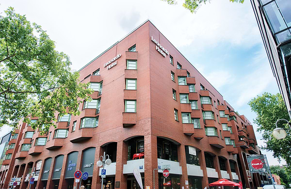 Leonardo Hotel Mannheim City Center - Buitenkant