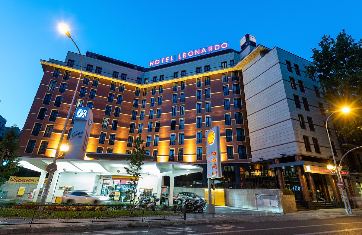 Leonardo Hotel Madrid City Center - Außenbereich