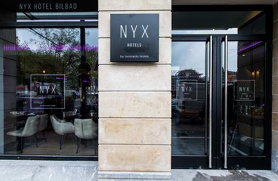 NYX Hotel Bilbao - Außenbereich