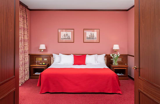 Leonardo Hotel Milan City Center - Suite Quadruple Room