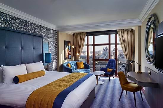 Leonardo Royal Hotel London City - Executive Room with a View