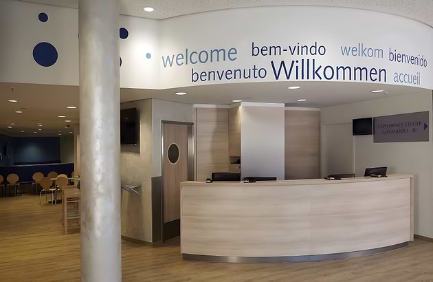 Leonardo Smart Hotel Berlin Alexanderplatz - Front office