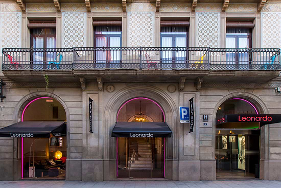 Leonardo Hotel Barcelona Las Ramblass - Вход в отель