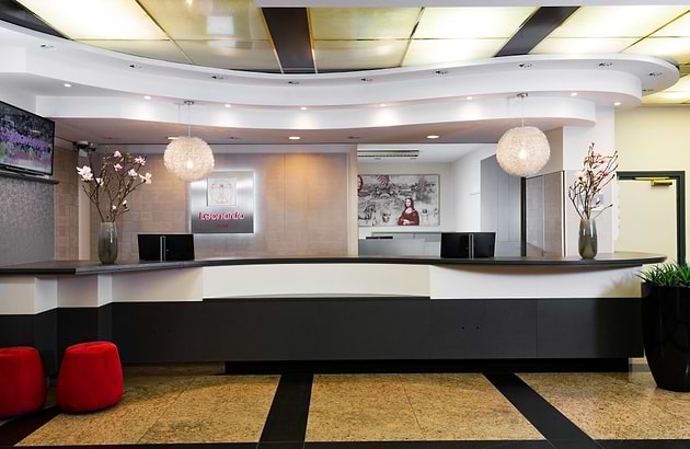 Leonardo Hotel Munich Arabellapark - Empfang