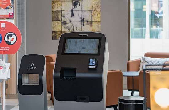 Leonardo Royal Hotel Barcelona Fira - Приемная