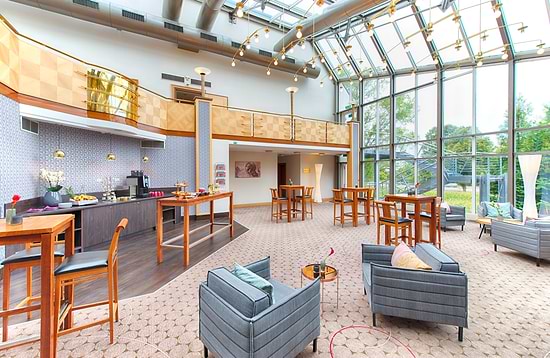 Leonardo Hotel Heidelberg - Salle de réunion Foyer