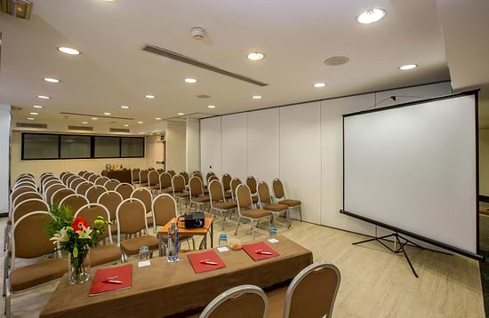 Leonardo Hotel Madrid City Center - Sala riunioni