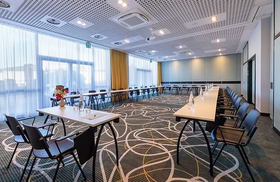 Leonardo Hotel Verona - Salle de réunion