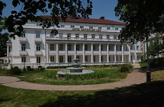 Badischer Hof - Leonardo Limited Edition - Exterior