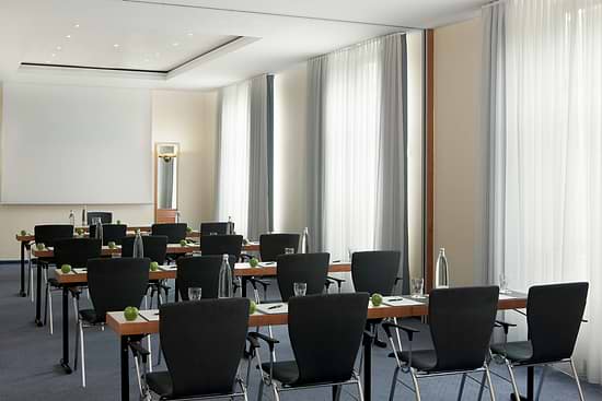Hotel Magdeburg City Center by Leonardo Hotels - Sala de reuniones