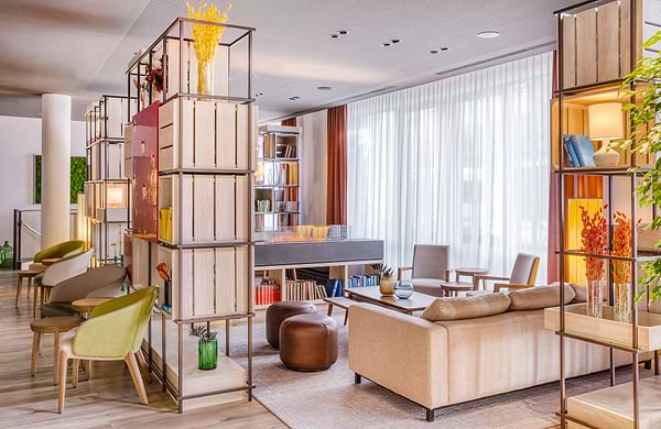 Hotel Nürnberg City Center by Leonardo Hotels – Lobby