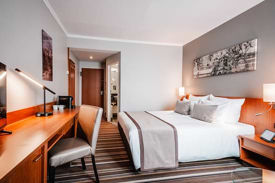 Leonardo Hotel Aachen – Comfort Room