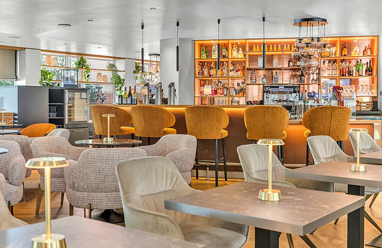 Leonardo Hotel Hannover Medical Park - Бар
