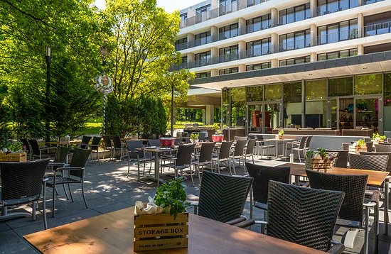 Leonardo Hotel Hannover – Терраса