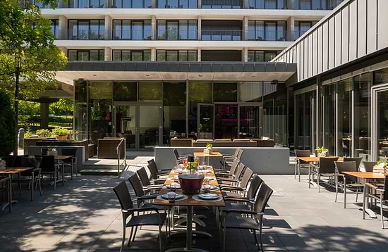 Leonardo Hotel Hannover – Терраса