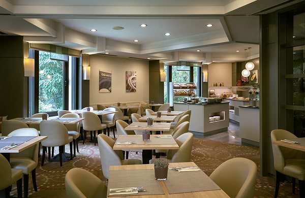 慕尼黑市北莱昂纳多酒店 - 早餐厅