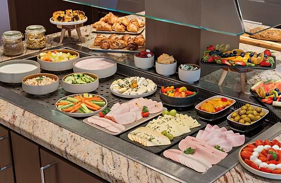 Leonardo Hotel München City Center - Frühstücksbuffet