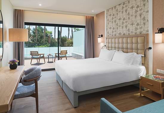The GrandResort Limited Edition by Leonardo Hotels - Swim Up Room