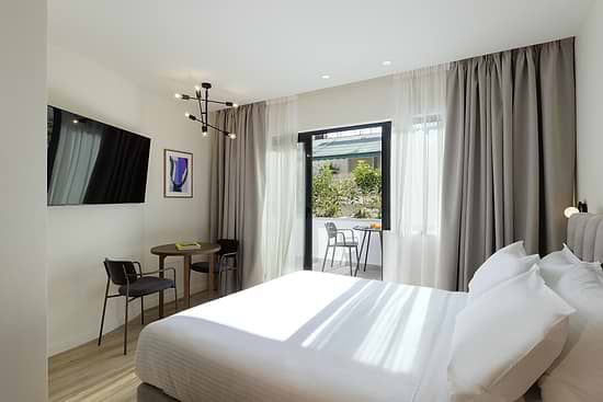 Plaka Balcony Studio - Bedroom