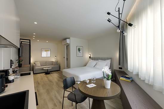 Plaka Superior Studio with Sofa Bed - Bedroom