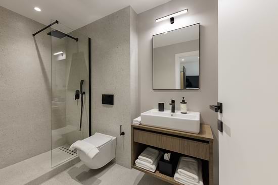 Plaka Superior Studio with Sofa Bed - Batroom