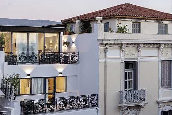 master Plaka - Exterior