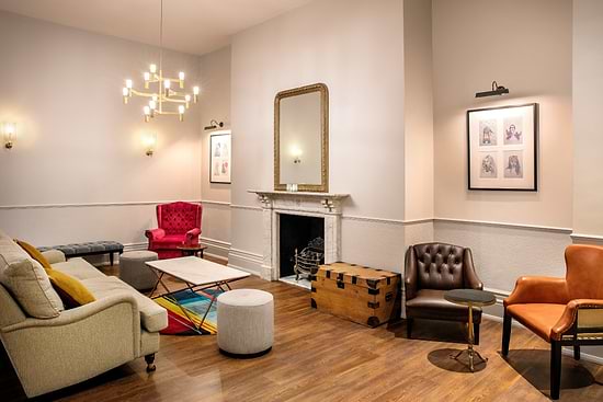 Leonardo Hotel Cardiff - Hol