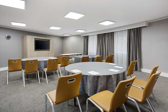 Leonardo Hotel and Conference Venue Hinckley Island - Meeting Room