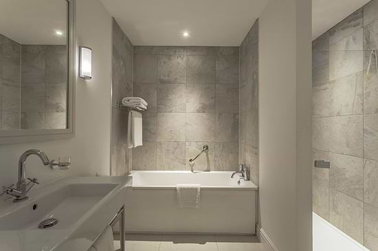 The Grand Brighton King suite bathroom